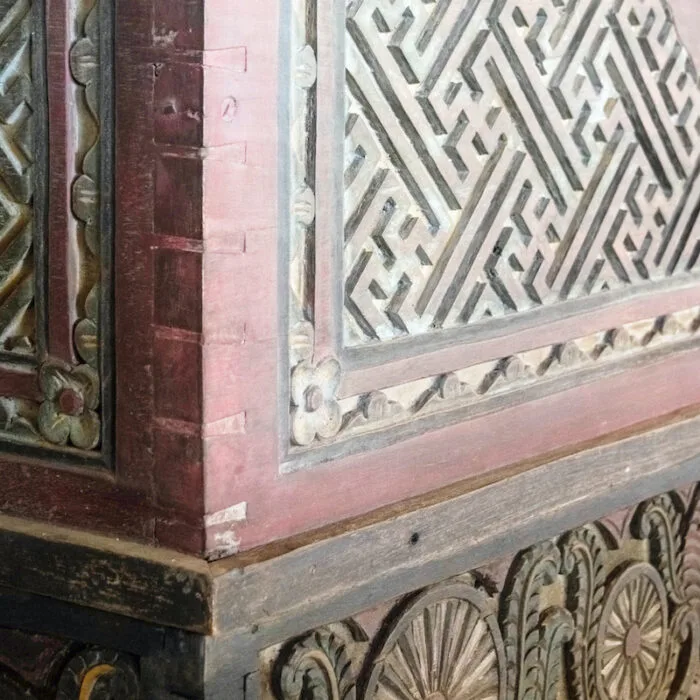 Grobog Antique Javanese Wheeled Chest CABI-0001 - Image 3